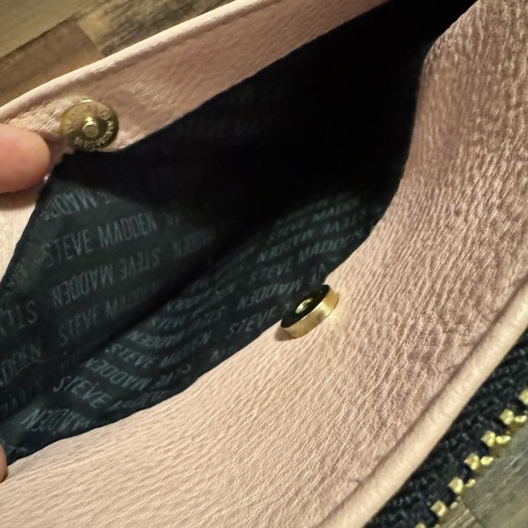 STEVE MADDEN Faux Leather Pink Quilted Crossbody Bag Purse Fashion - Picture 4 of 15